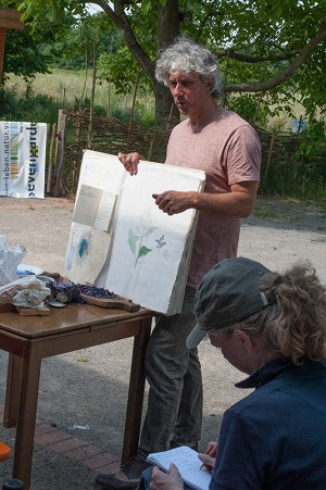Peter Reichenbach von sevengardens und Susanne Schubert von INNOWEGO