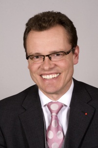 Portraitfoto Dr. Michael Heidinger