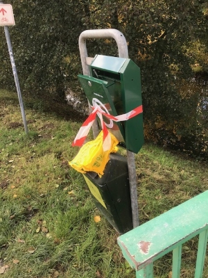 Vandalismusfall Hundekotbeutelspender